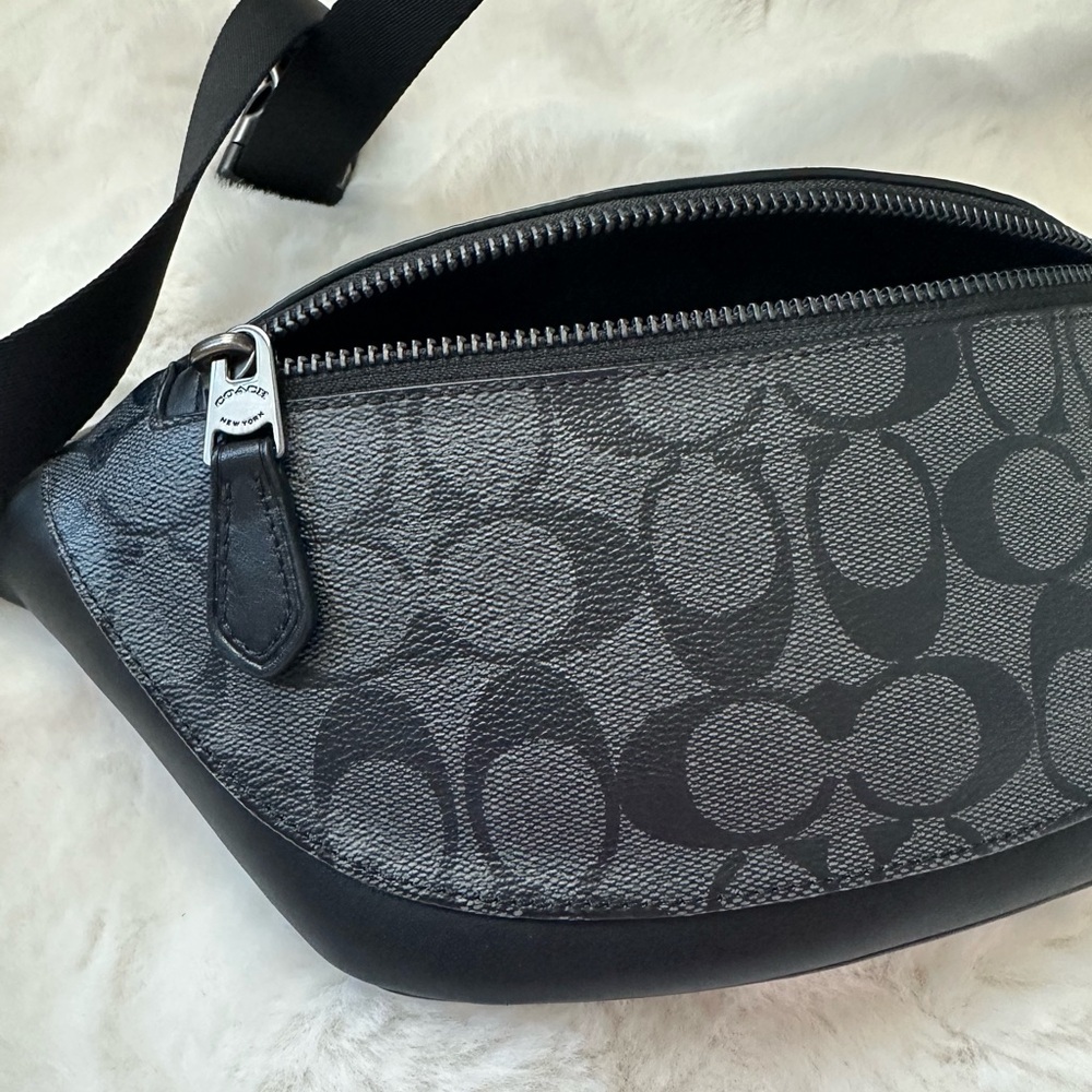 Coach Warren Mini Belt Bag in Signature Canvas for Men - Picture 3 of 13